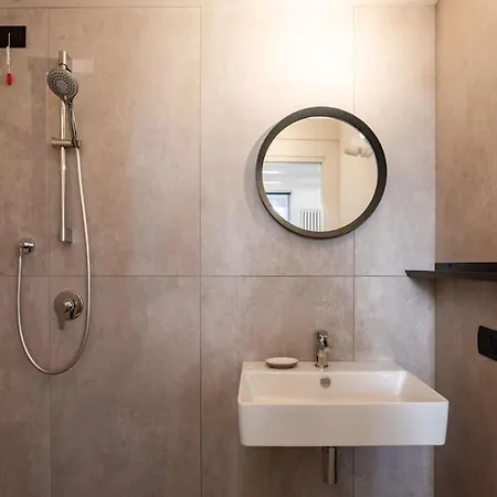 Casa Ai Lavatoi Apartment *