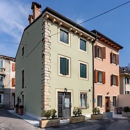 Casa Ai Lavatoi Apartment *